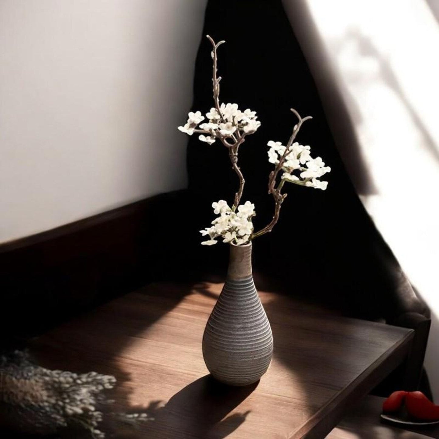 Vase en Céramique - NeoAntiqueVase™ - Bouteille Strié - Ambiance et décoration