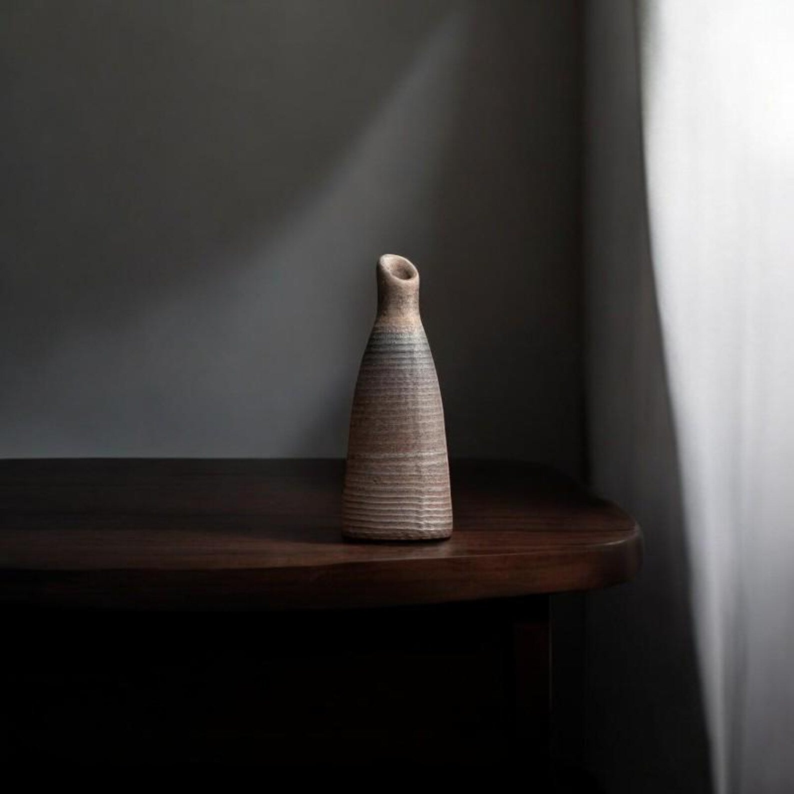Vase en Céramique - NeoAntiqueVase™ - Flacon à Bec Latéral - Ambiance et décoration